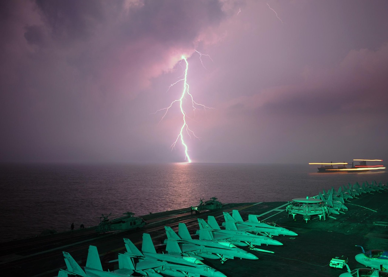 Portaaviones estadounidense en Golfo Pérsico