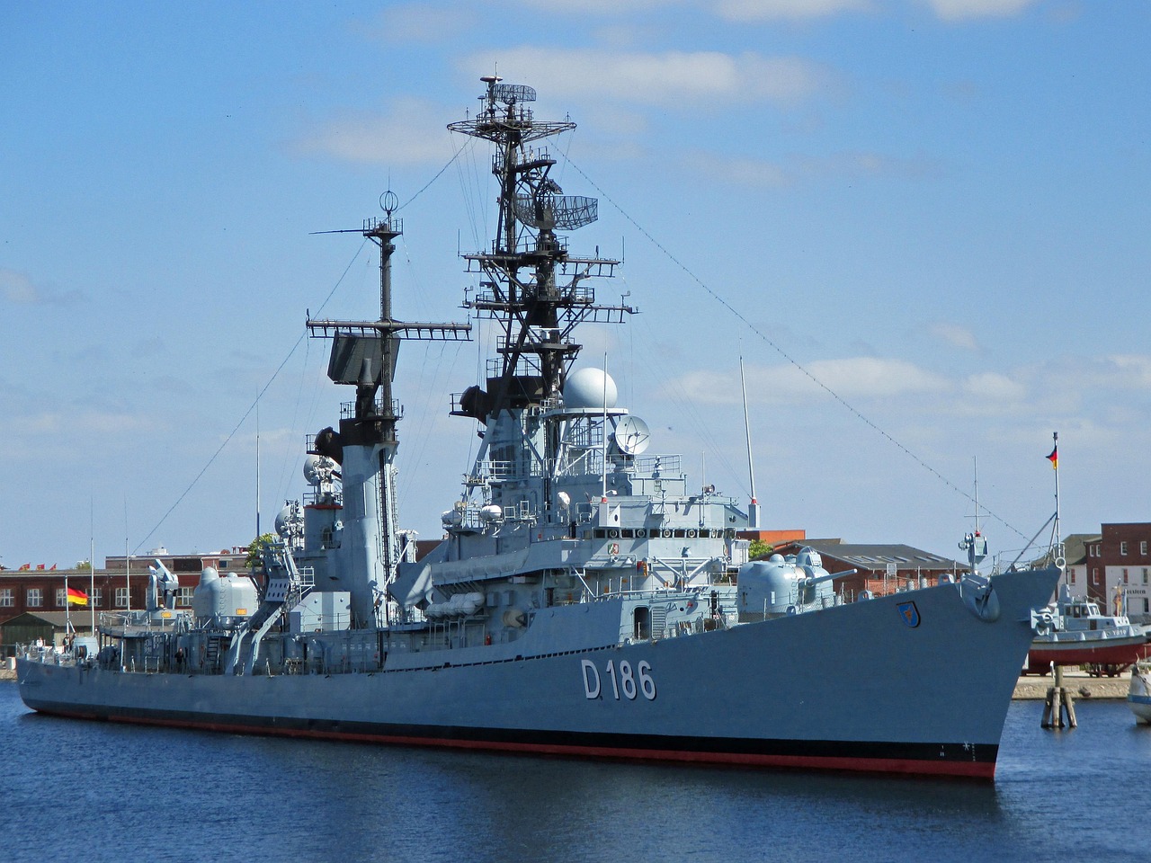 Submarino ARA San Juan navegando en aguas del sur de Argentina