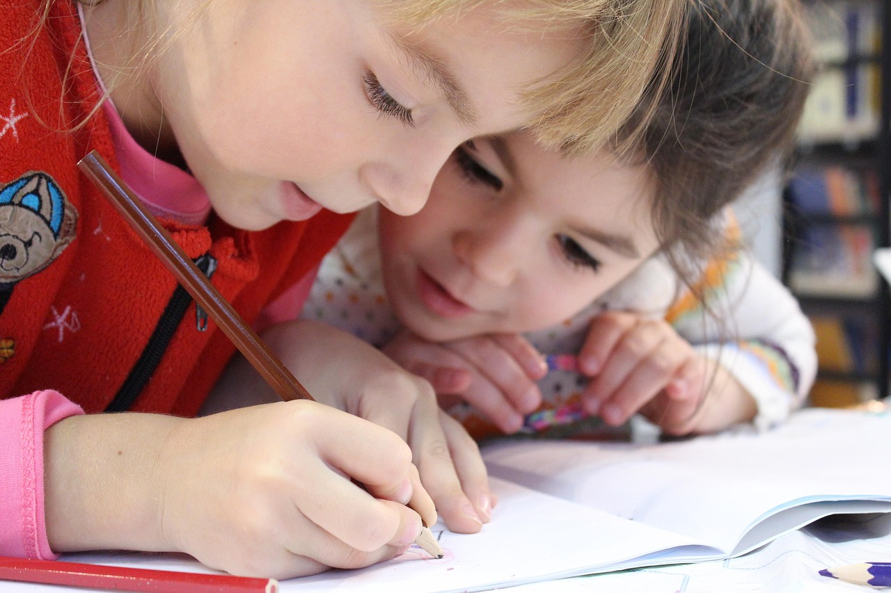 Pobreza infantil más baja